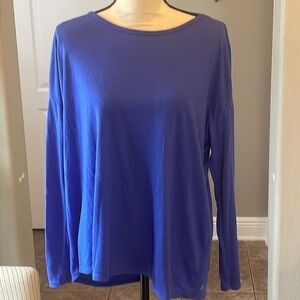 EUC Gaiam Blue Long Sleeve Top with Twist Back Size Medium